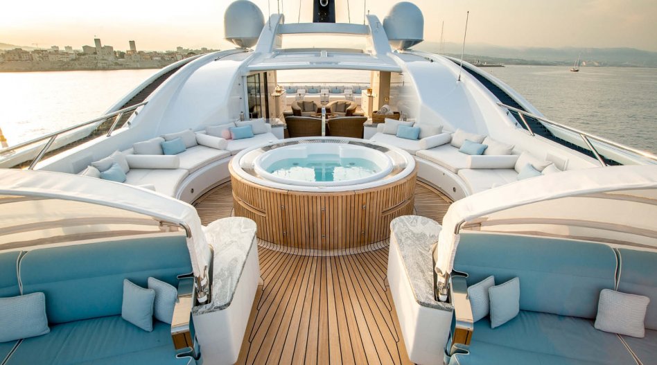 Luxury Amels Yacht ASTRID CONROY Sold